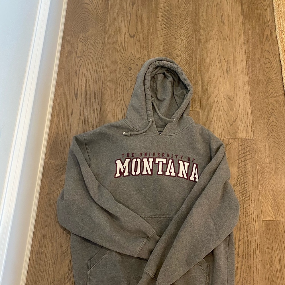 University of Montana swetshirt